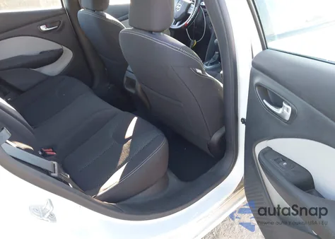 2015 Dodge Dart Sxt z USA, uszkodzony, nr VIN 1C3CDFBB0FD165300